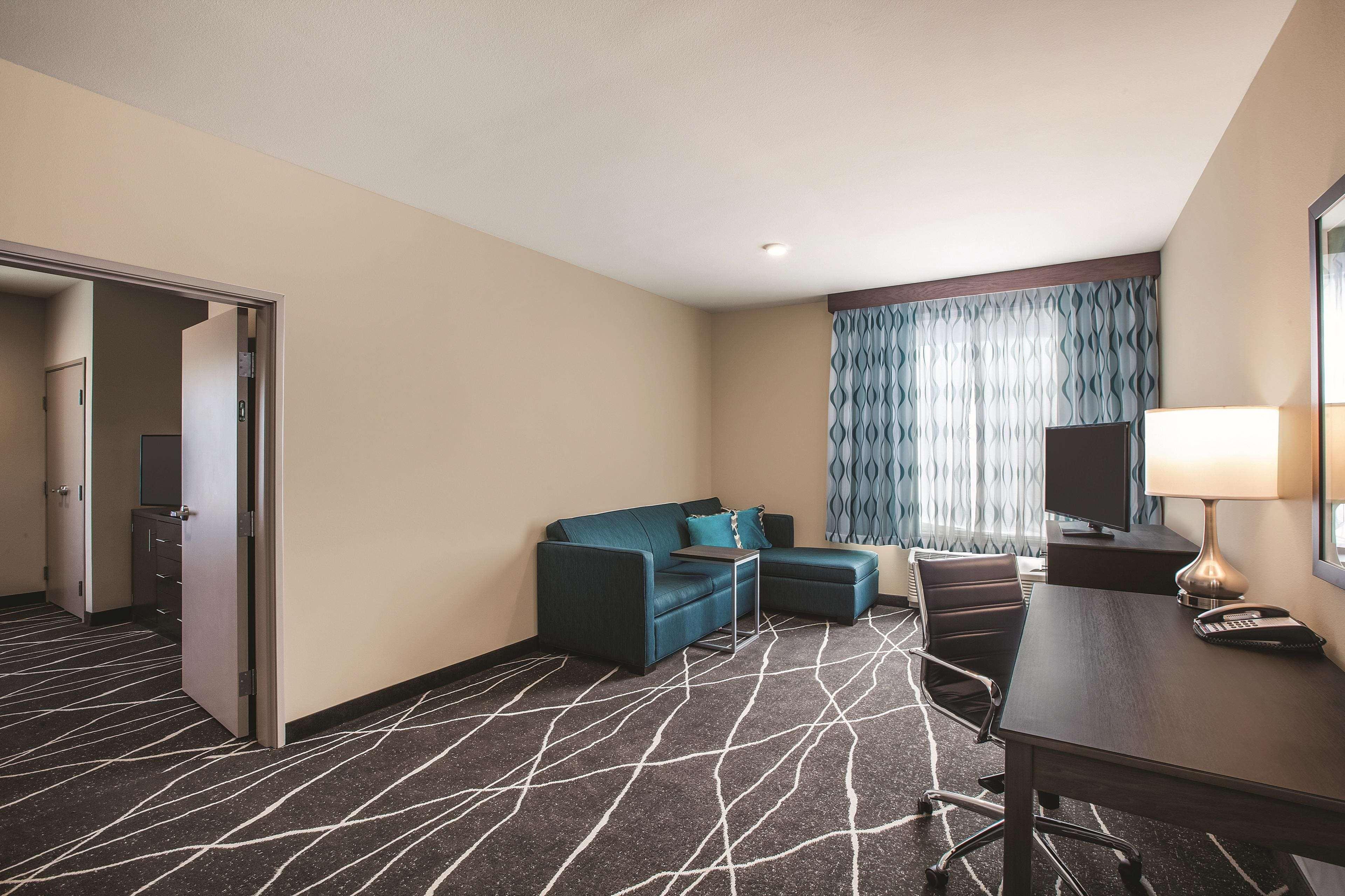La Quinta By Wyndham Dallas Northeast-Arboretum Гарланд Екстериор снимка